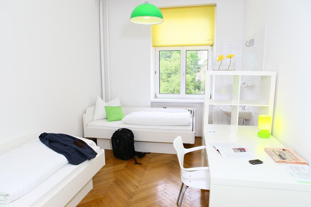 Hostel & Guesthouse Kaiser 23 Viena Habitación foto