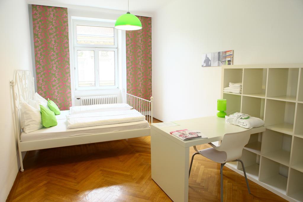 Hostel & Guesthouse Kaiser 23 Viena Habitación foto